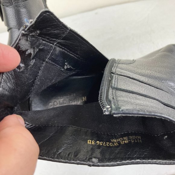 COLE HAAN Womens Sz 8 Black Leather Ankle Boots Block Heels Side Zip Buckle - Picture 10 of 13